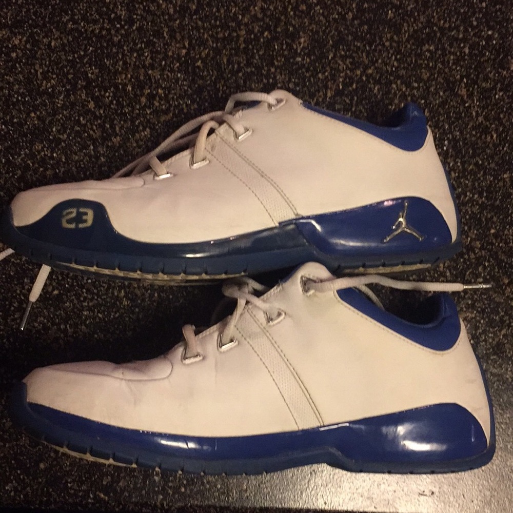 Air Jordan Team 10/16 lows